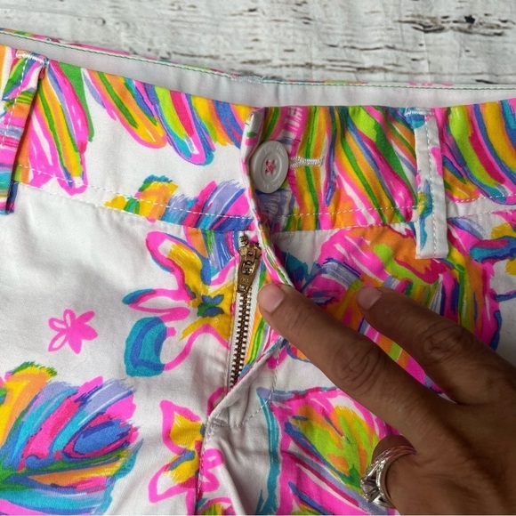 Lilly Pulitzer The Walsh Short Size 2 - Picture 5 of 9